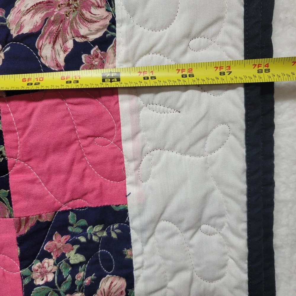 Handmade Patchwork Quilt Floral Checkerboard Full/Throw